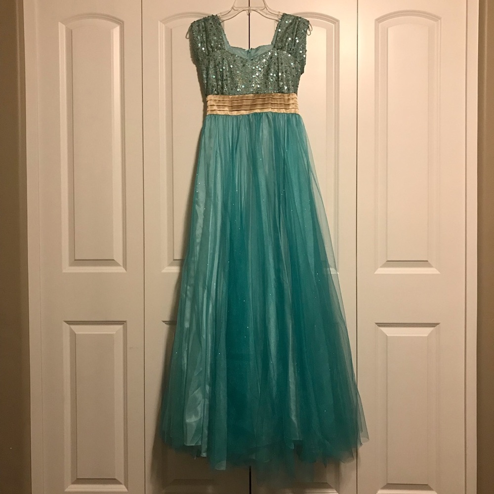 Modest Full-Length Formal Dress